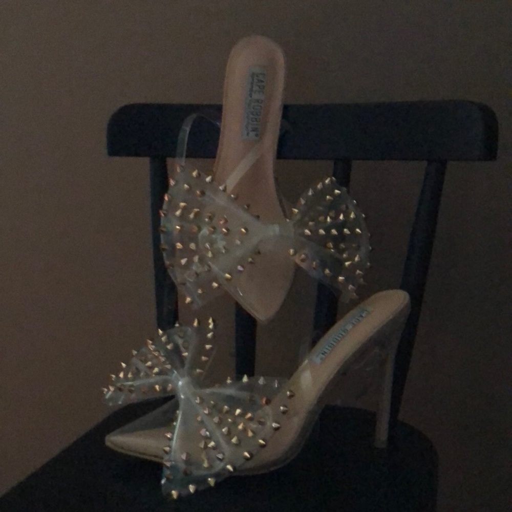 Cope Robbin heels
